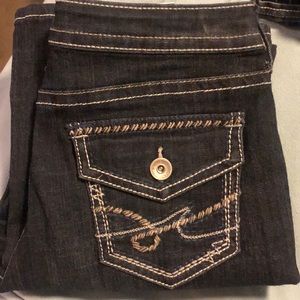 Ana jeans. Boot cut. Dark denim